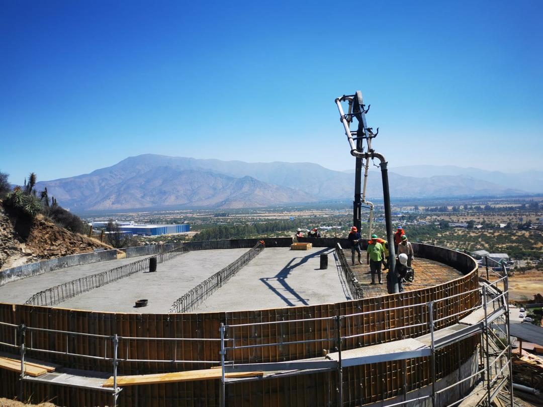 Construcción de Radier con Hormigón Armado en Coronel