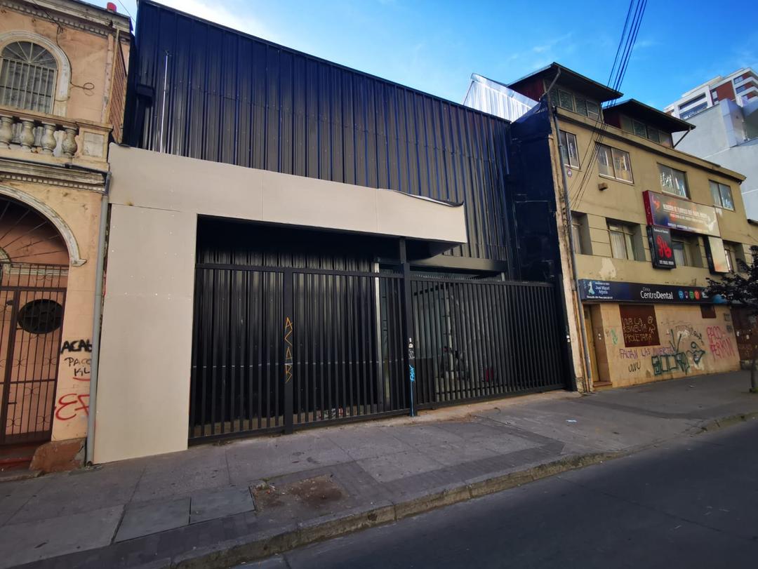 Guía técnica: Cómo preparar un terreno para pavimentos y proyectos deportivos en Concepción