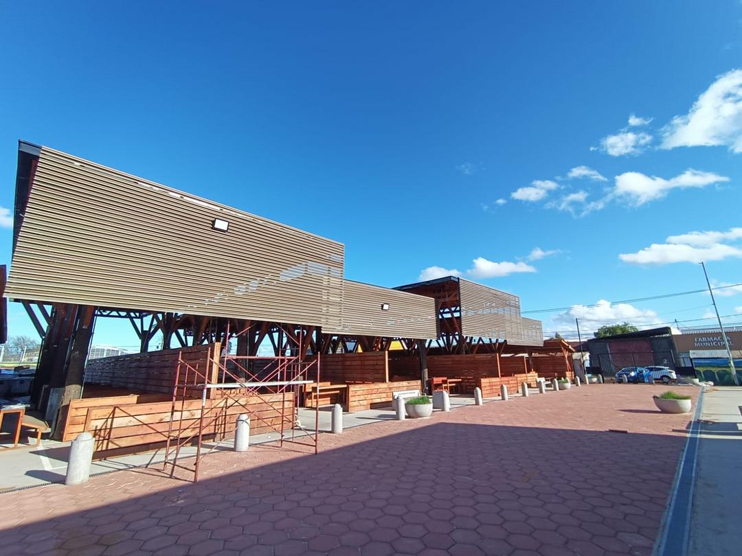 Instalación de Piso de Caucho para Plaza en Chillán
